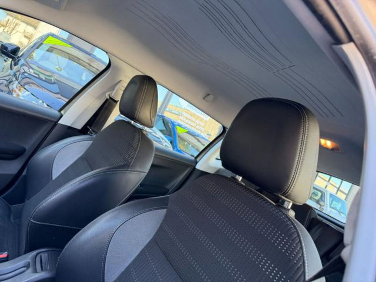 Peugeot 2008 100 Allure (8)
