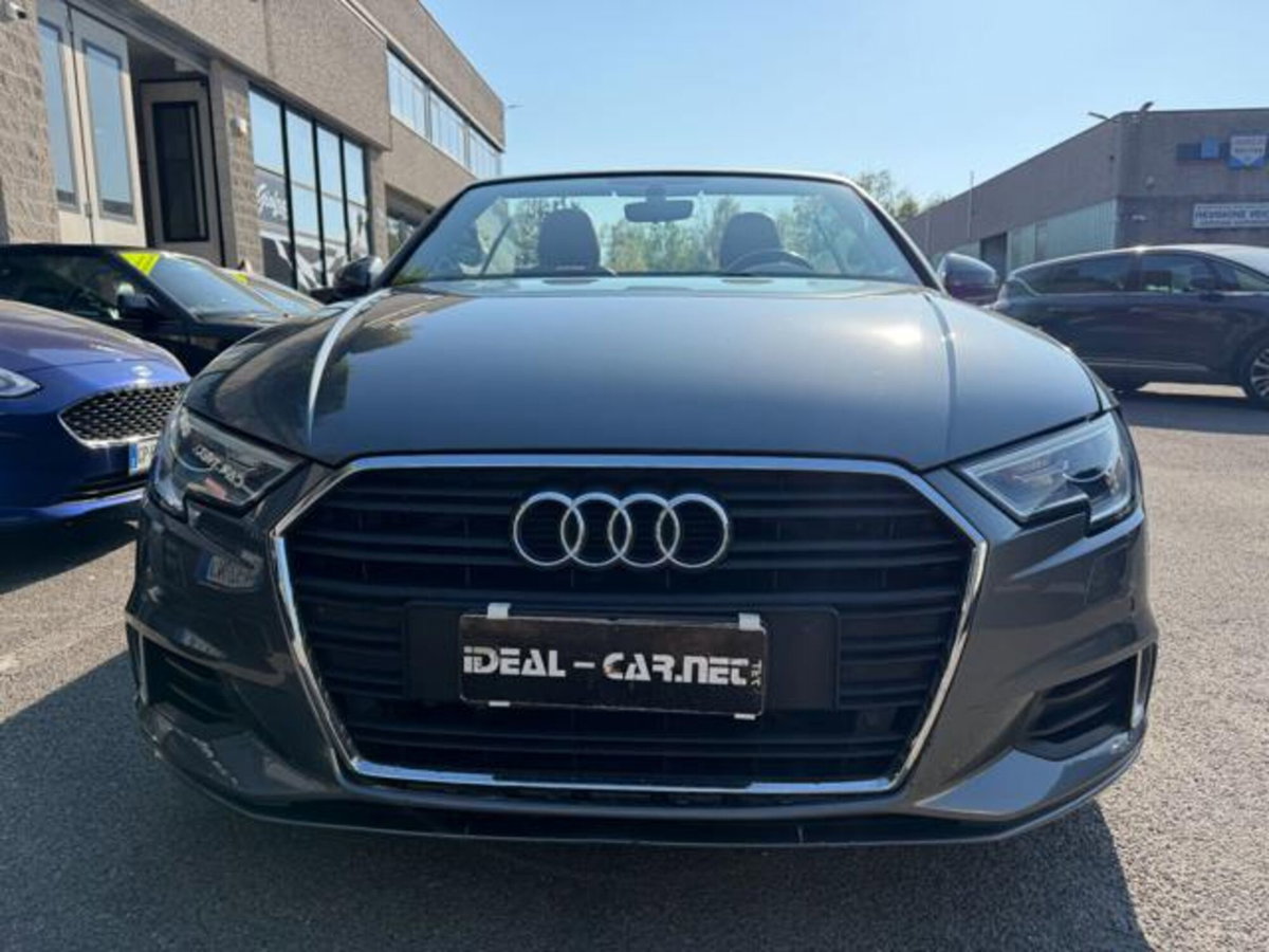 Audi A3 Cabrio 2.0 TDI S tronic Sport (4)