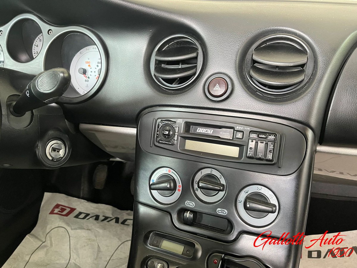 Fiat barchetta 1.8 16V (12)