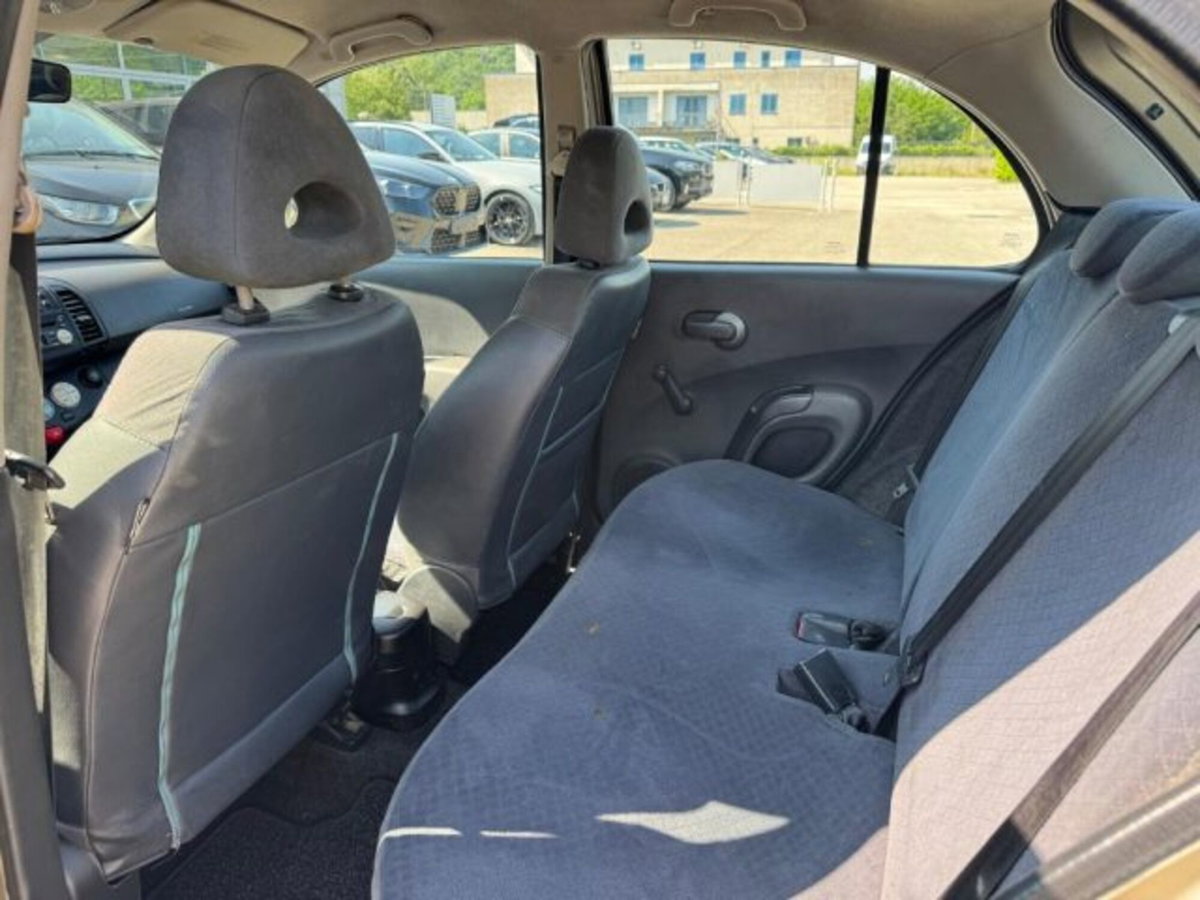 Nissan Micra 1.5d 65CV 5 porte Visia (9)