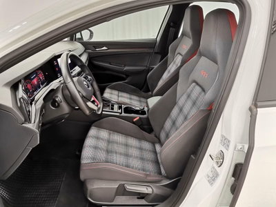 Volkswagen Golf 2.0 TSI GTI (8)