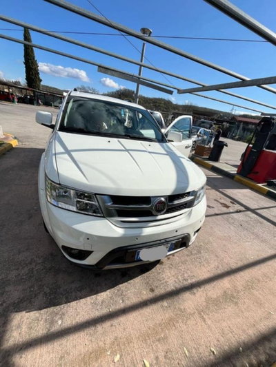 Fiat Freemont 2.0 Mjt 170 CV 4x4 Automatica Lounge (7)