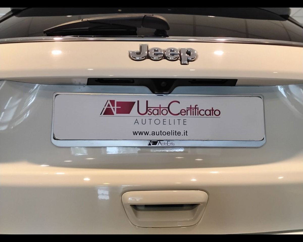 Jeep Compass 1.6 Multijet II 2WD Limited (8)