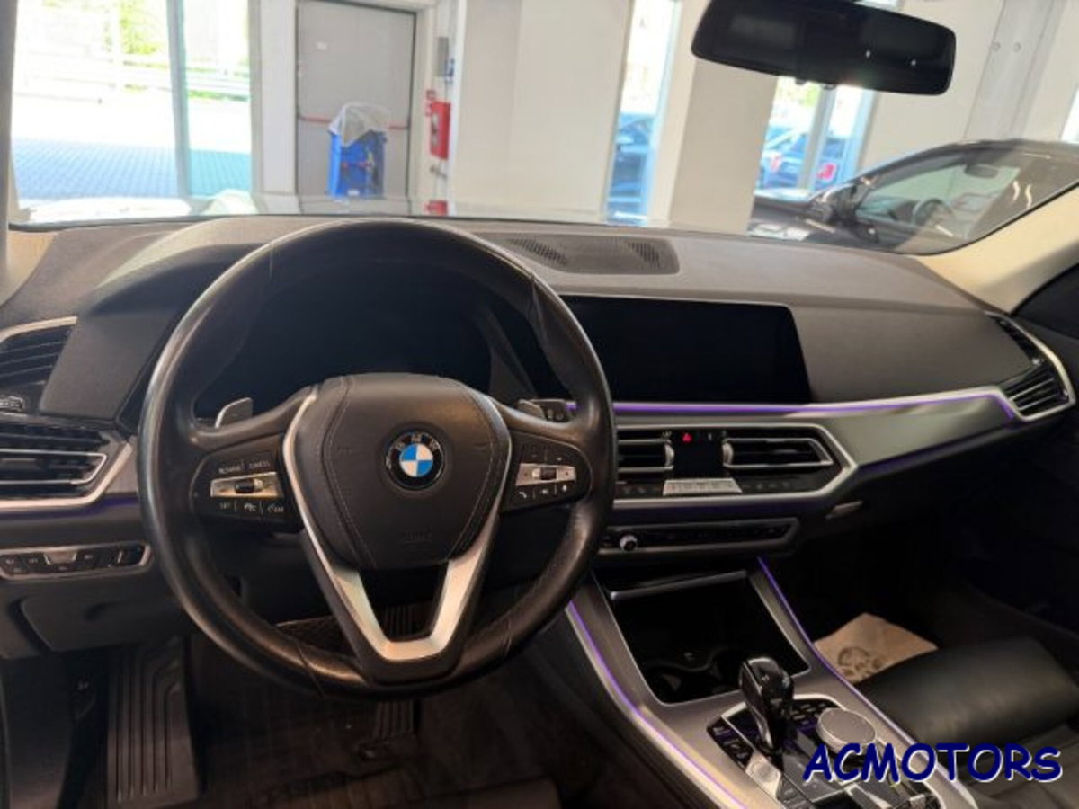 BMW X5 xDrive25d Business (9)