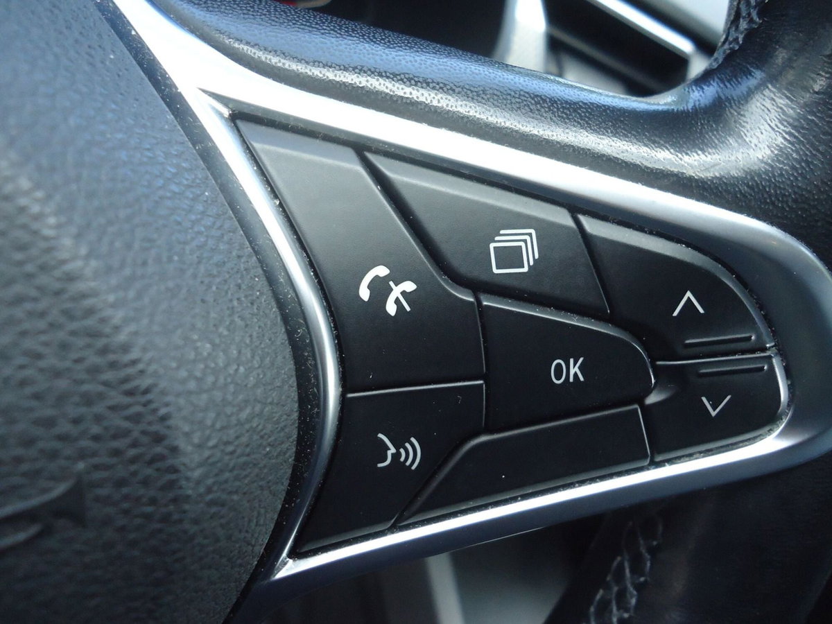 Renault Arkana 1.6 full hybrid Esprit Alpine 145cv (10)