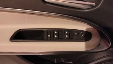Fiat 600 1.2 hybrid La Prima 110cv auto (14)