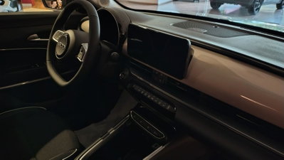 Fiat 600 1.2 hybrid La Prima 110cv auto (11)