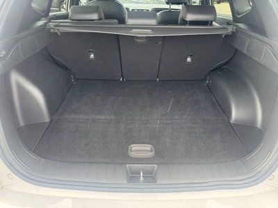 Hyundai Tucson 1.6 hev Exellence 2wd auto (14)
