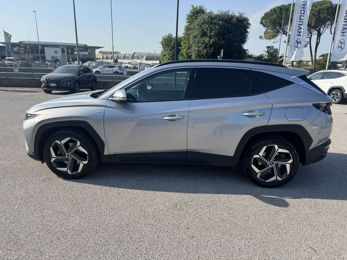 Hyundai Tucson 1.6 t-gdi 48V Exellence 2wd dct (2)