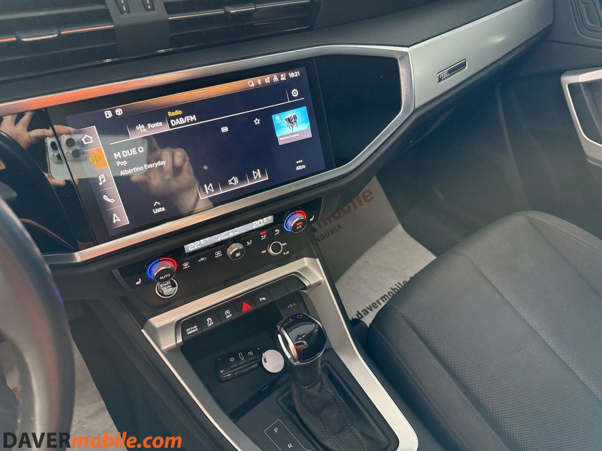 Audi Q3 Sportback 35 TFSI S line edition (13)