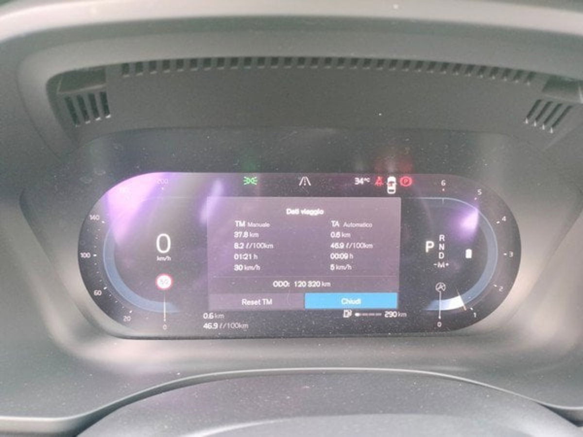 Volvo XC60 B4 automatico Core (16)