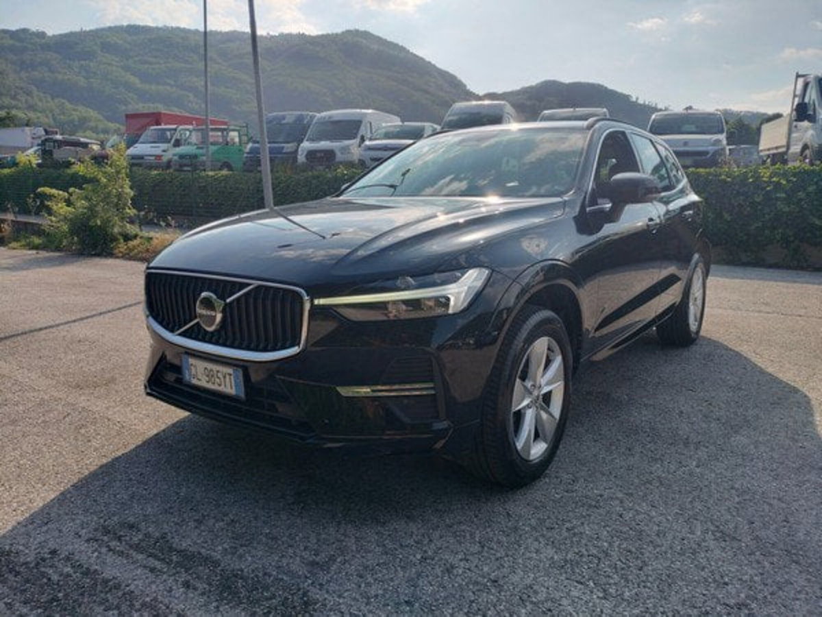 Volvo XC60 B4 automatico Core (3)