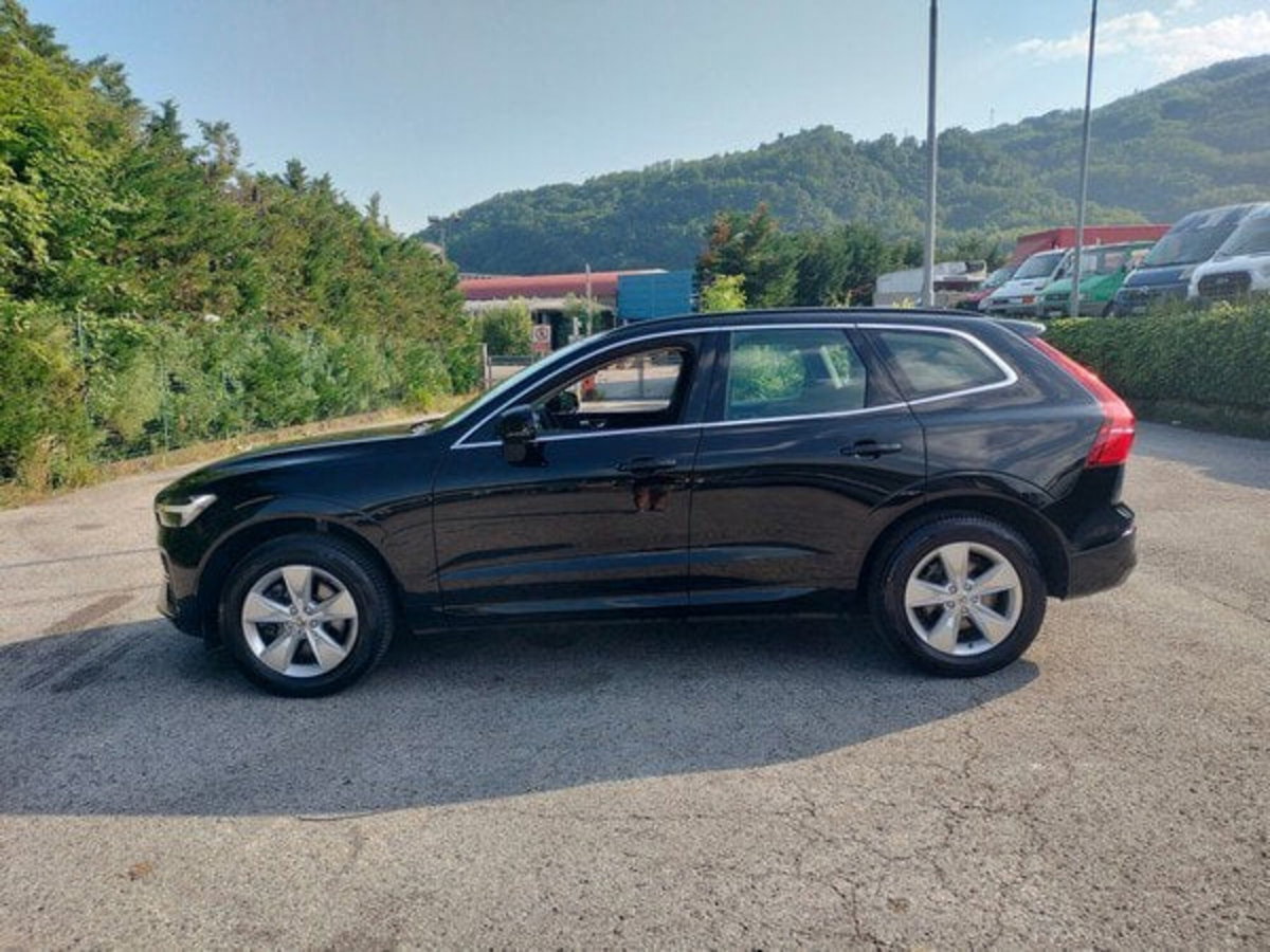 Volvo XC60 B4 automatico Core (5)