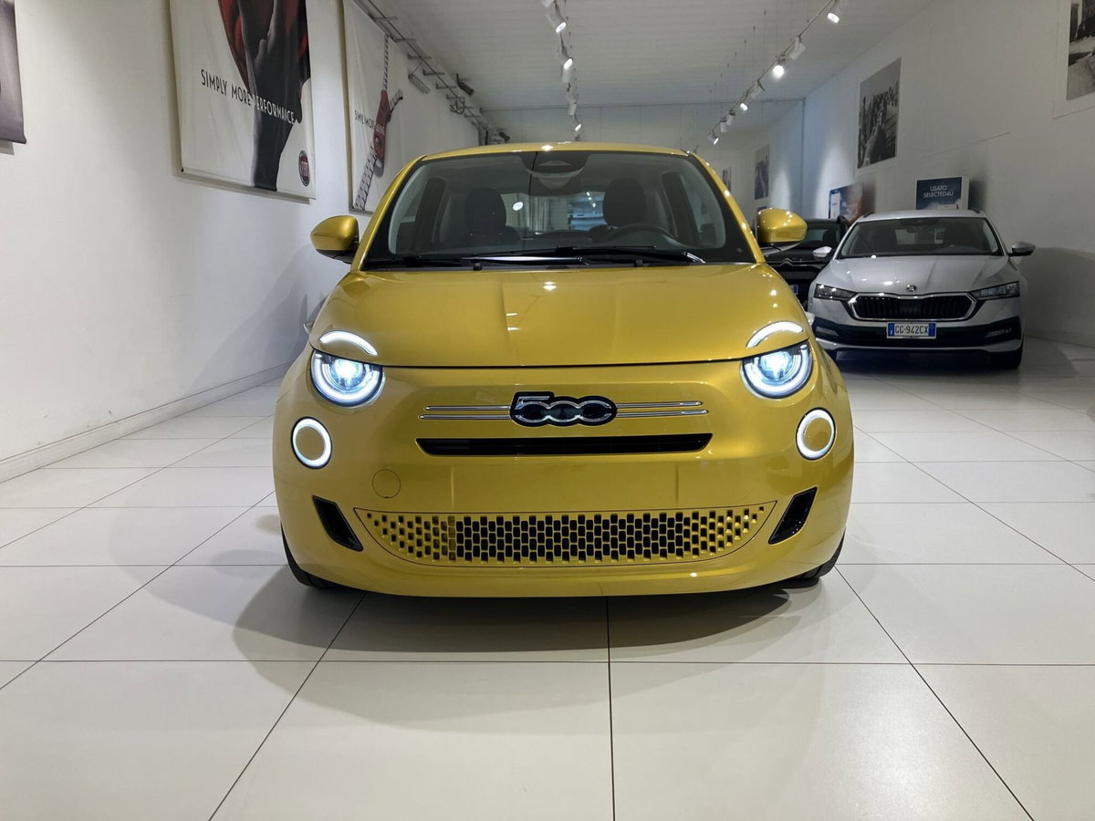 Fiat 500 1.0 hybrid Icon (2)