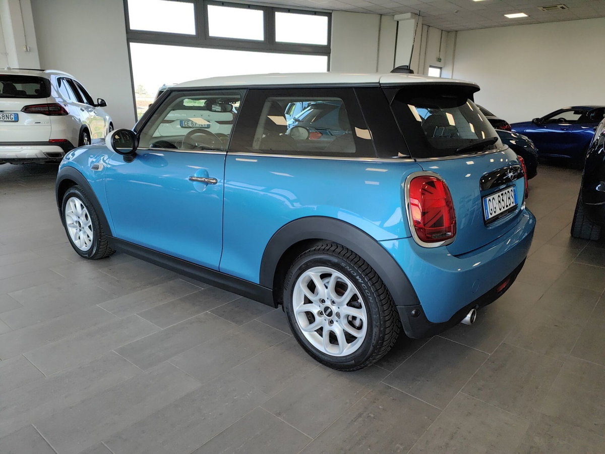 MINI Mini 1.5 Cooper D (9)