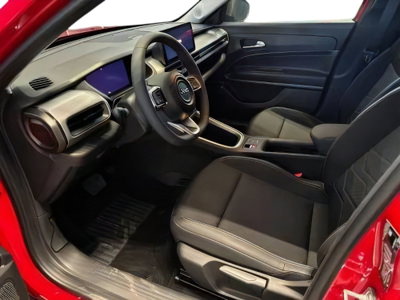 Jeep Avenger 1.2 turbo e-hybrid mhev Altitude fwd 110cv edct6 (8)