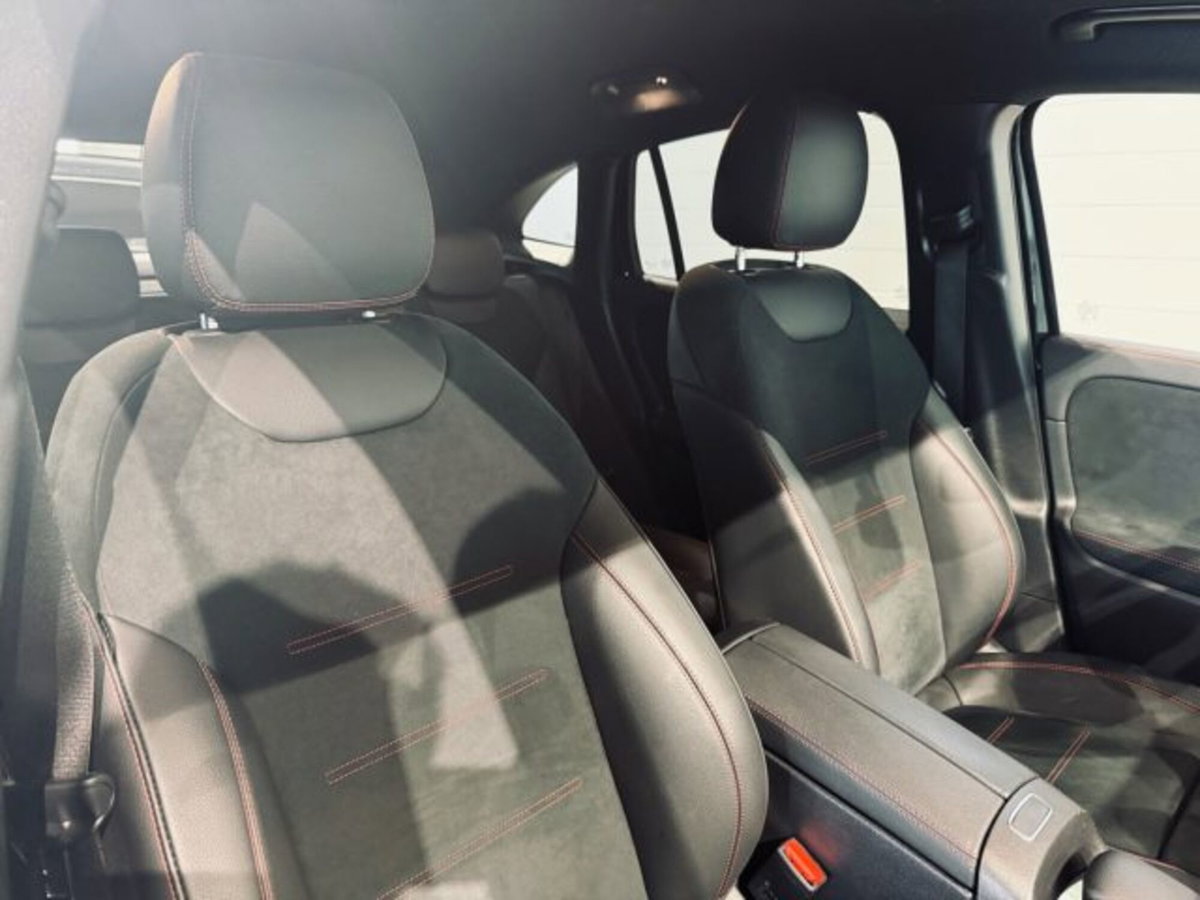 Mercedes-Benz GLA SUV 220 d Automatic 4Matic Premium (13)