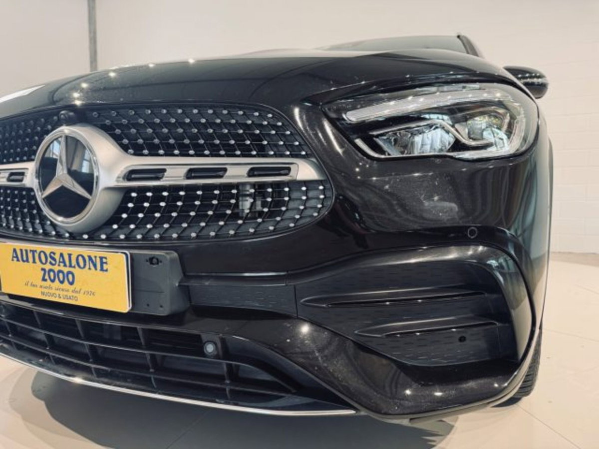 Mercedes-Benz GLA SUV 220 d Automatic 4Matic Premium (15)