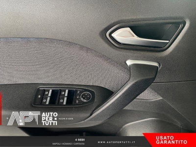 Renault Captur 1.0 tce Techno 90cv (14)