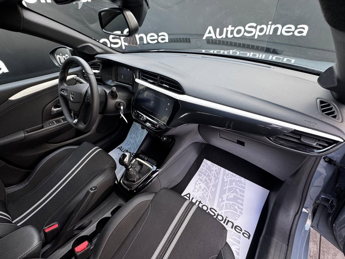 Opel Corsa 1.2 100 CV GS Line (18)
