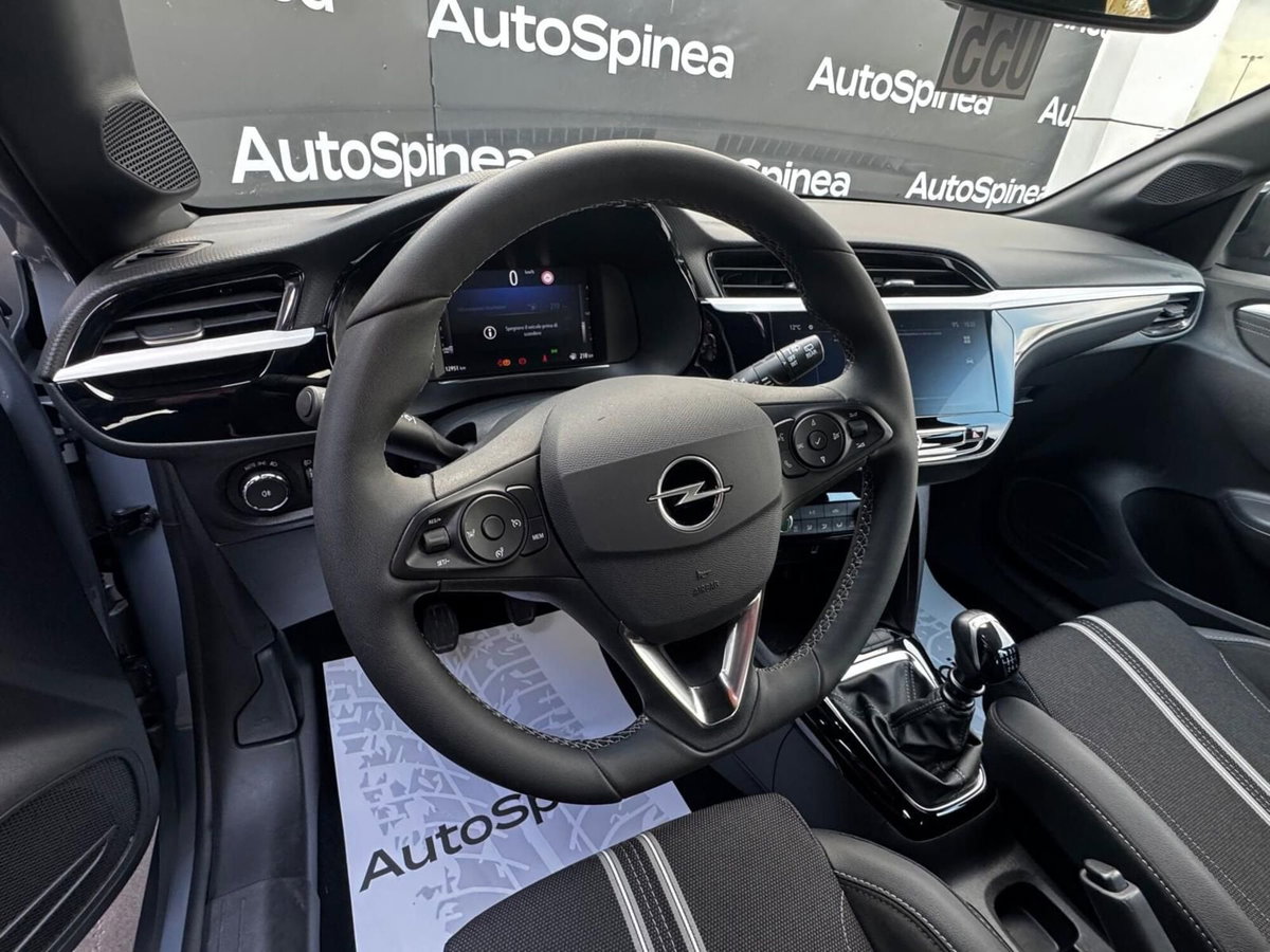 Opel Corsa 1.2 100 CV GS Line (8)