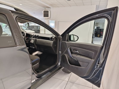 Dacia Duster 1.0 TCe 100 CV ECO-G 4x2 15th Anniversary (20)