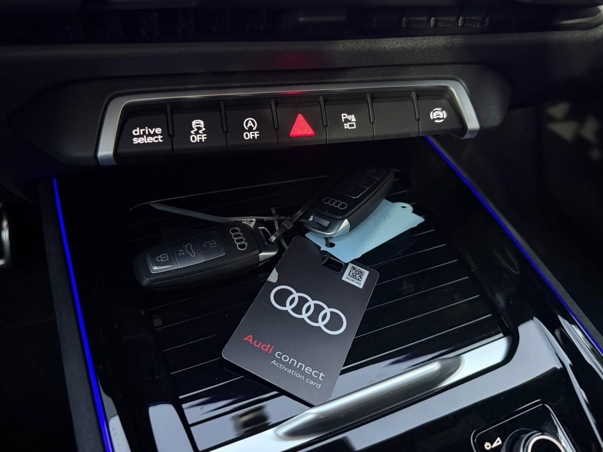 Audi Q3 Sportback 35 TDI quattro S tronic S line edition (16)