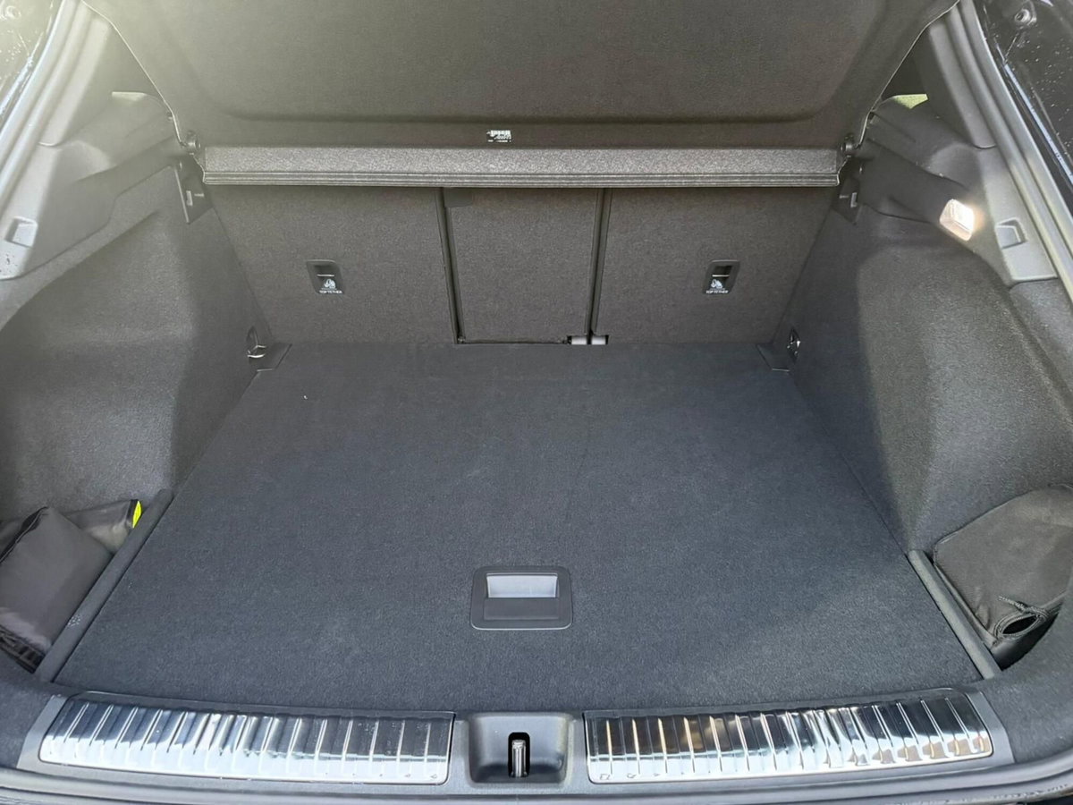 Audi Q3 Sportback 35 TDI quattro S tronic S line edition (8)