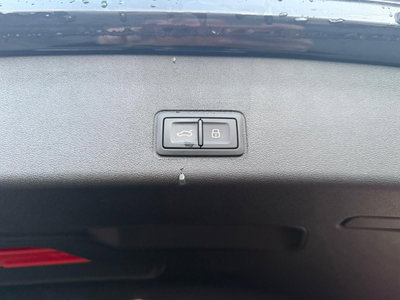 Audi Q3 Sportback 35 TDI quattro S tronic S line edition (9)