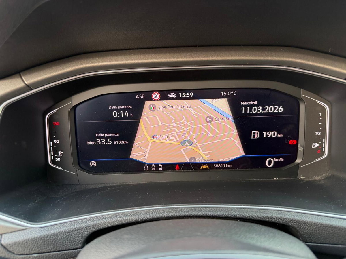 Volkswagen T-Roc 1.0 TSI Style (11)