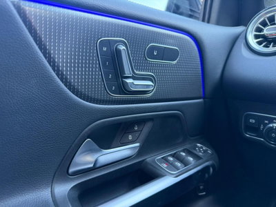 Mercedes-Benz GLB 200 d AMG Line Advanced Plus Final Edition auto (13)