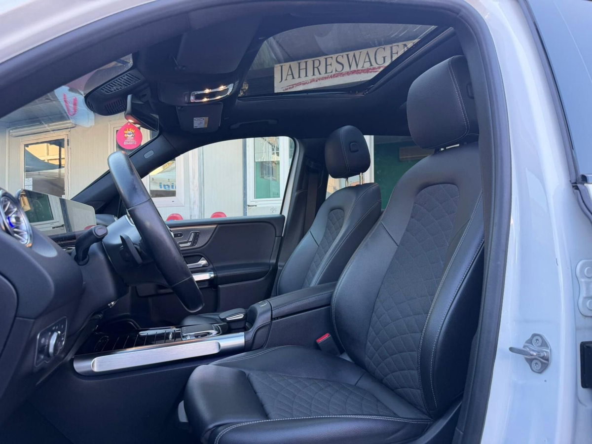 Mercedes-Benz GLB 200 d AMG Line Advanced Plus Final Edition auto (15)