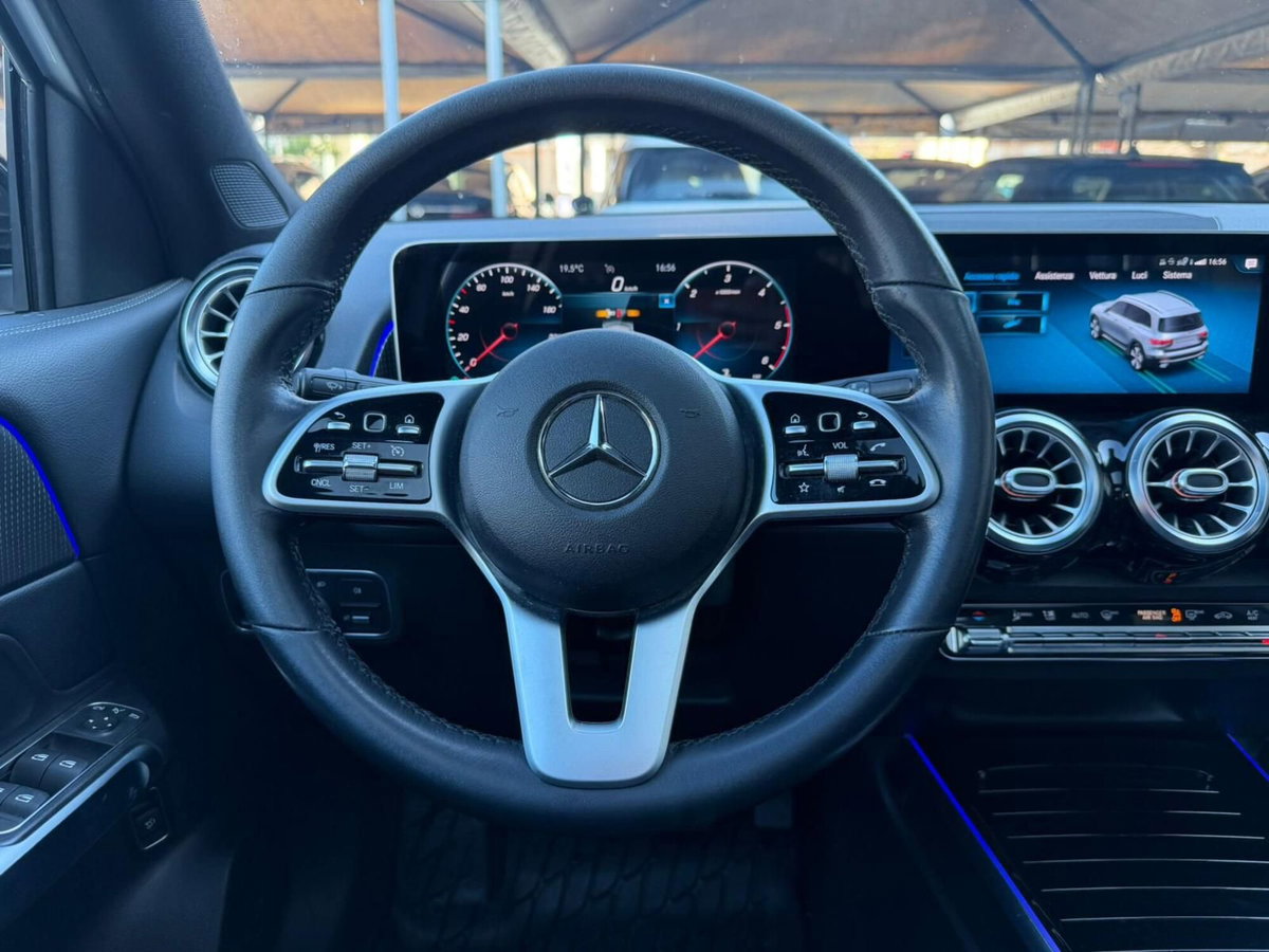 Mercedes-Benz GLB 200 d AMG Line Advanced Plus Final Edition auto (9)