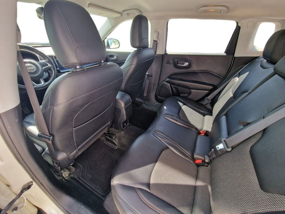 Jeep Compass 2.0 Multijet II 4WD Limited (10)