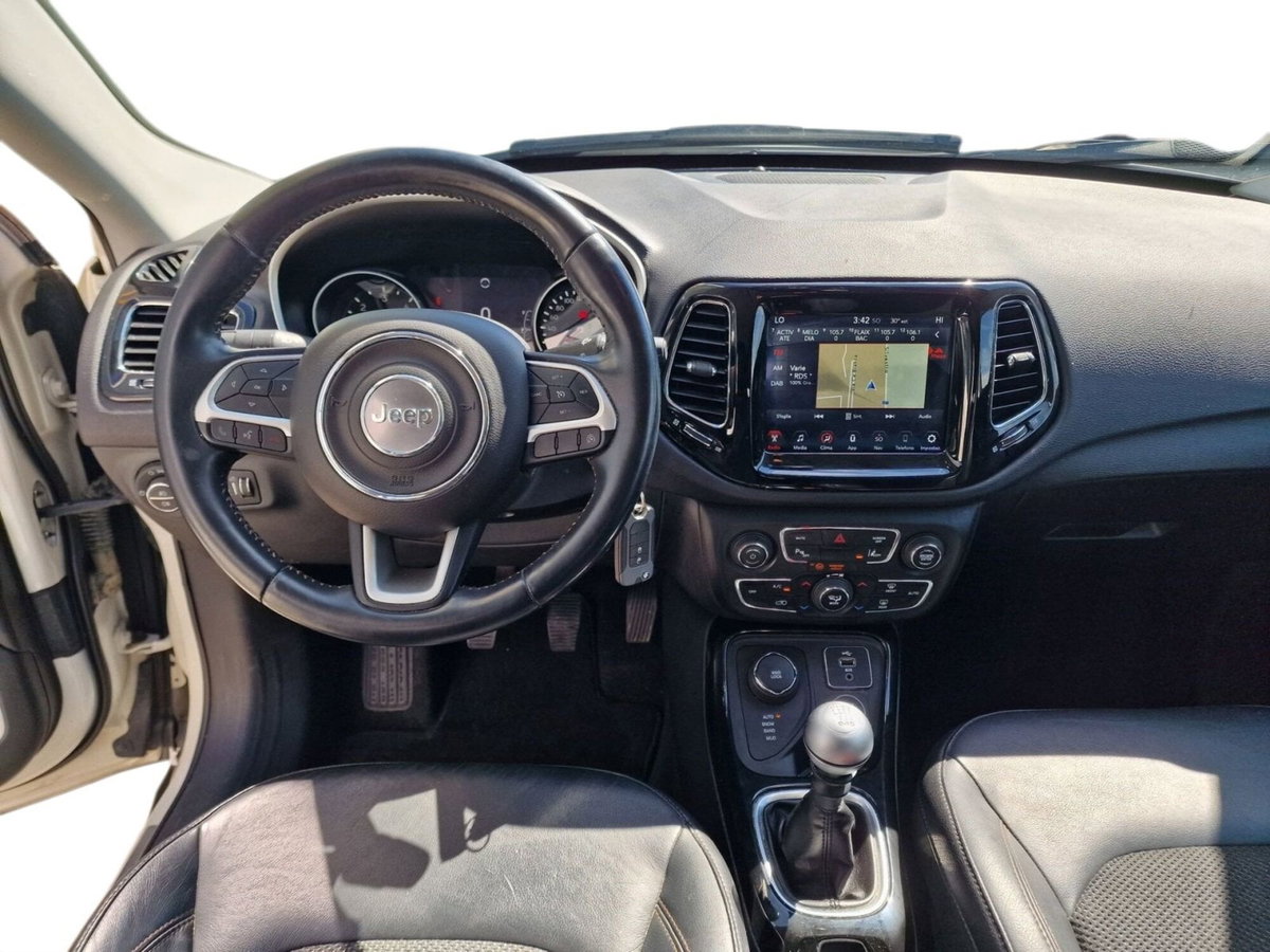 Jeep Compass 2.0 Multijet II 4WD Limited (14)