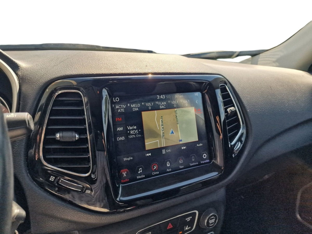 Jeep Compass 2.0 Multijet II 4WD Limited (19)