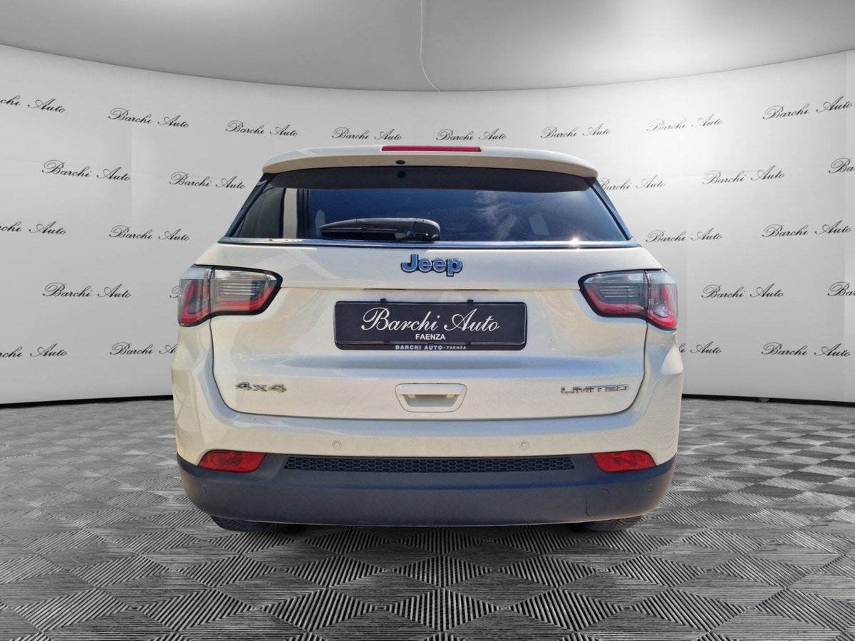 Jeep Compass 2.0 Multijet II 4WD Limited (6)