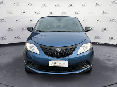 Lancia Ypsilon 1.0 FireFly 5 porte S&S Hybrid Ecochic Silver (2)