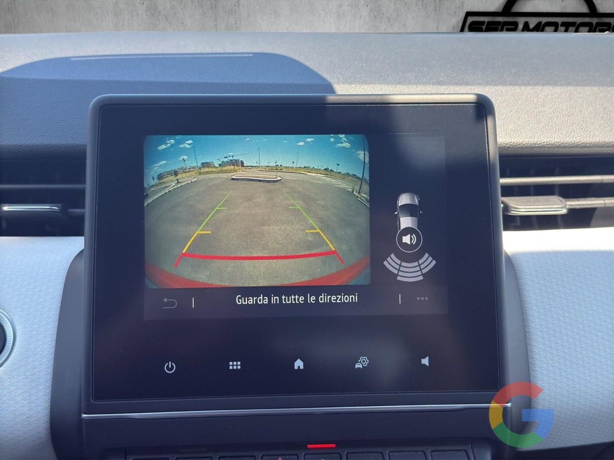 Renault Clio Full Hybrid E-Tech 145 CV 5 porte Techno (12)