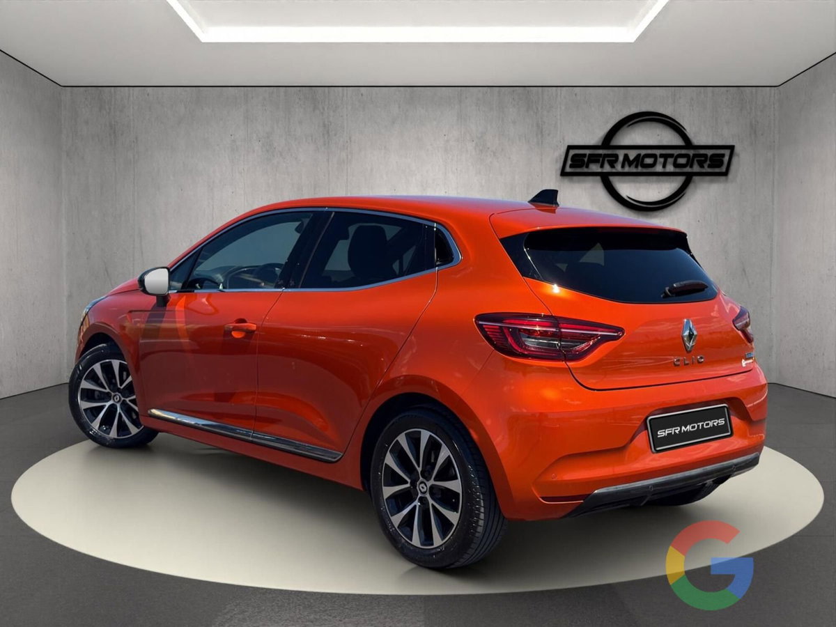 Renault Clio Full Hybrid E-Tech 145 CV 5 porte Techno (6)