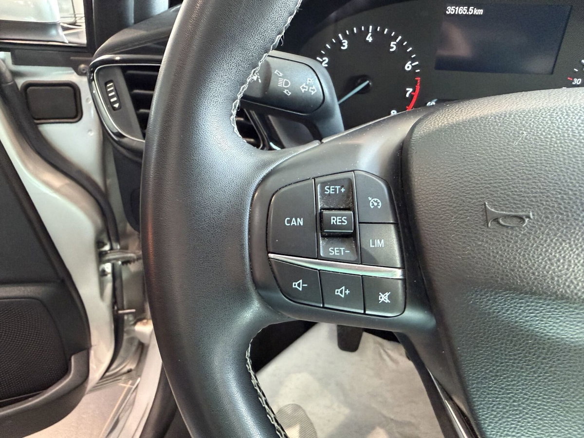 Ford Fiesta 1.0 Ecoboost Hybrid 125 CV 5 porte Titanium (9)