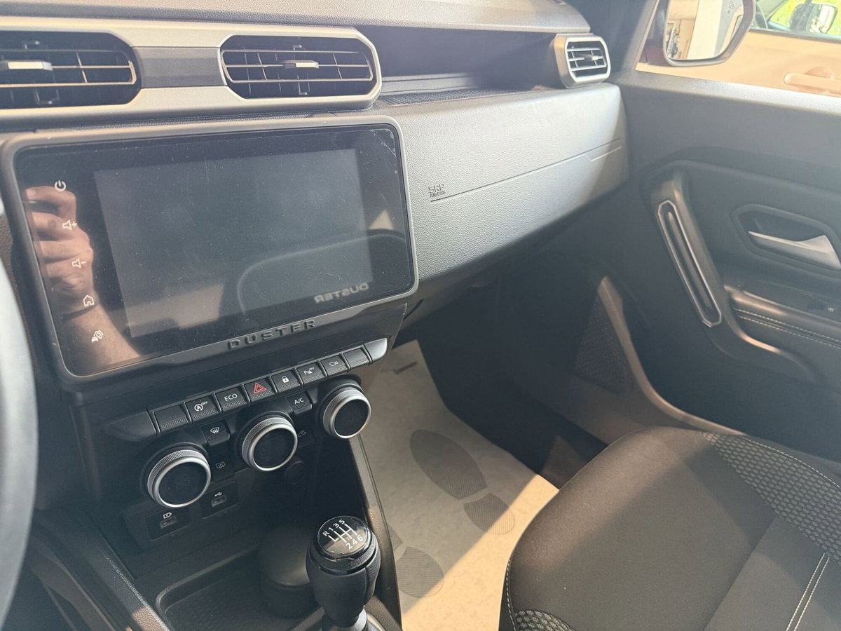 Dacia Duster 1.0 Eco-G Journey 100cv (10)
