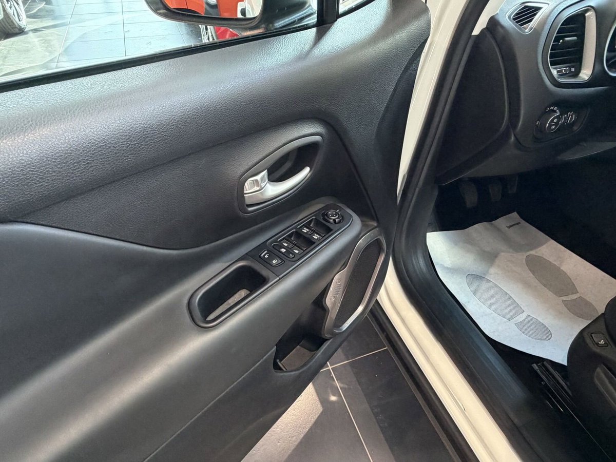 Jeep Renegade 1.6 mjt Limited 2wd 130cv (6)
