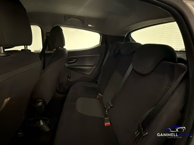 Lancia Ypsilon 1.2 69 CV 5 porte GPL Ecochic Alberta Ferretti (20)