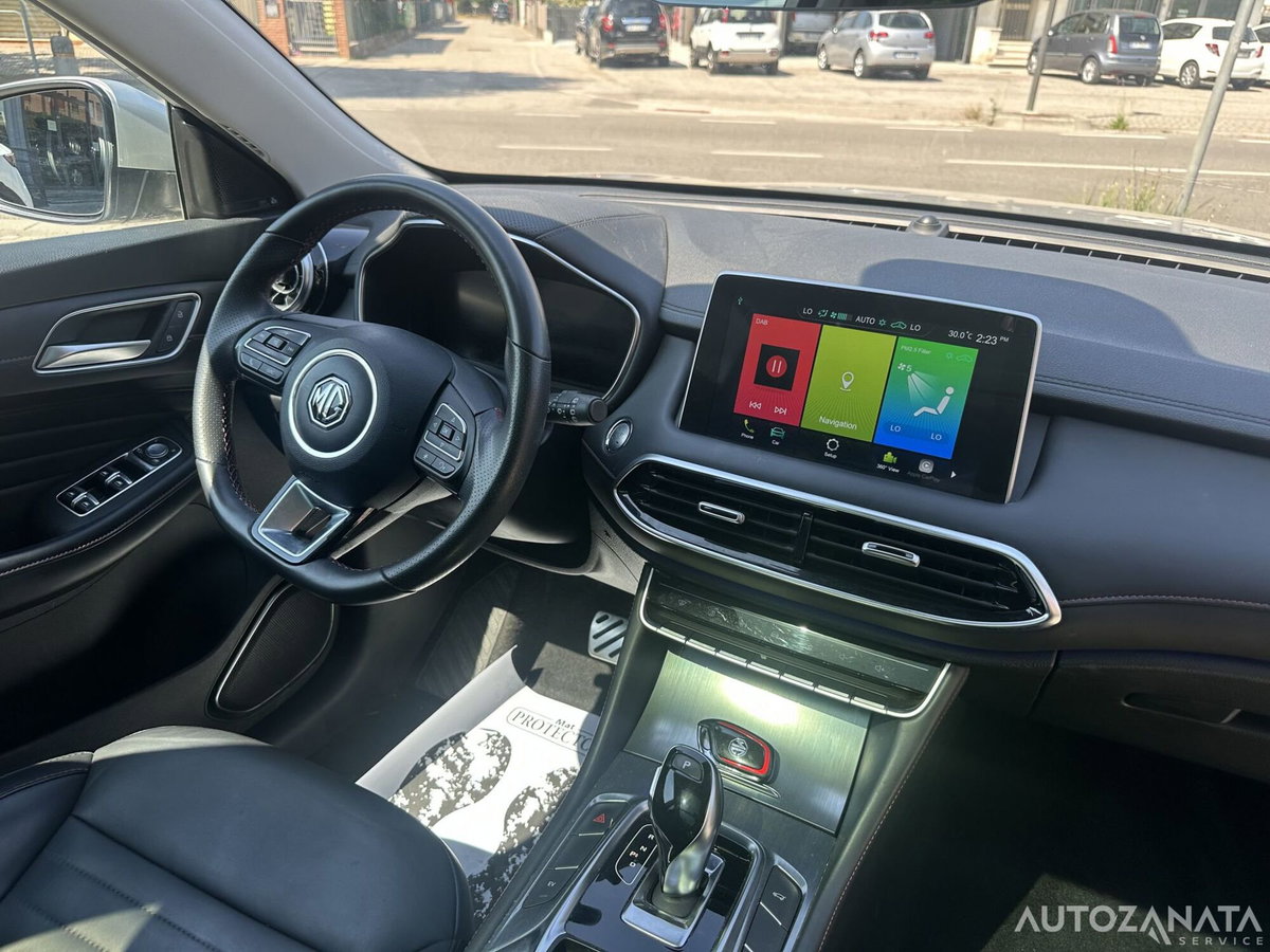 Mg EHS Plug-in Hybrid Exclusive (12)