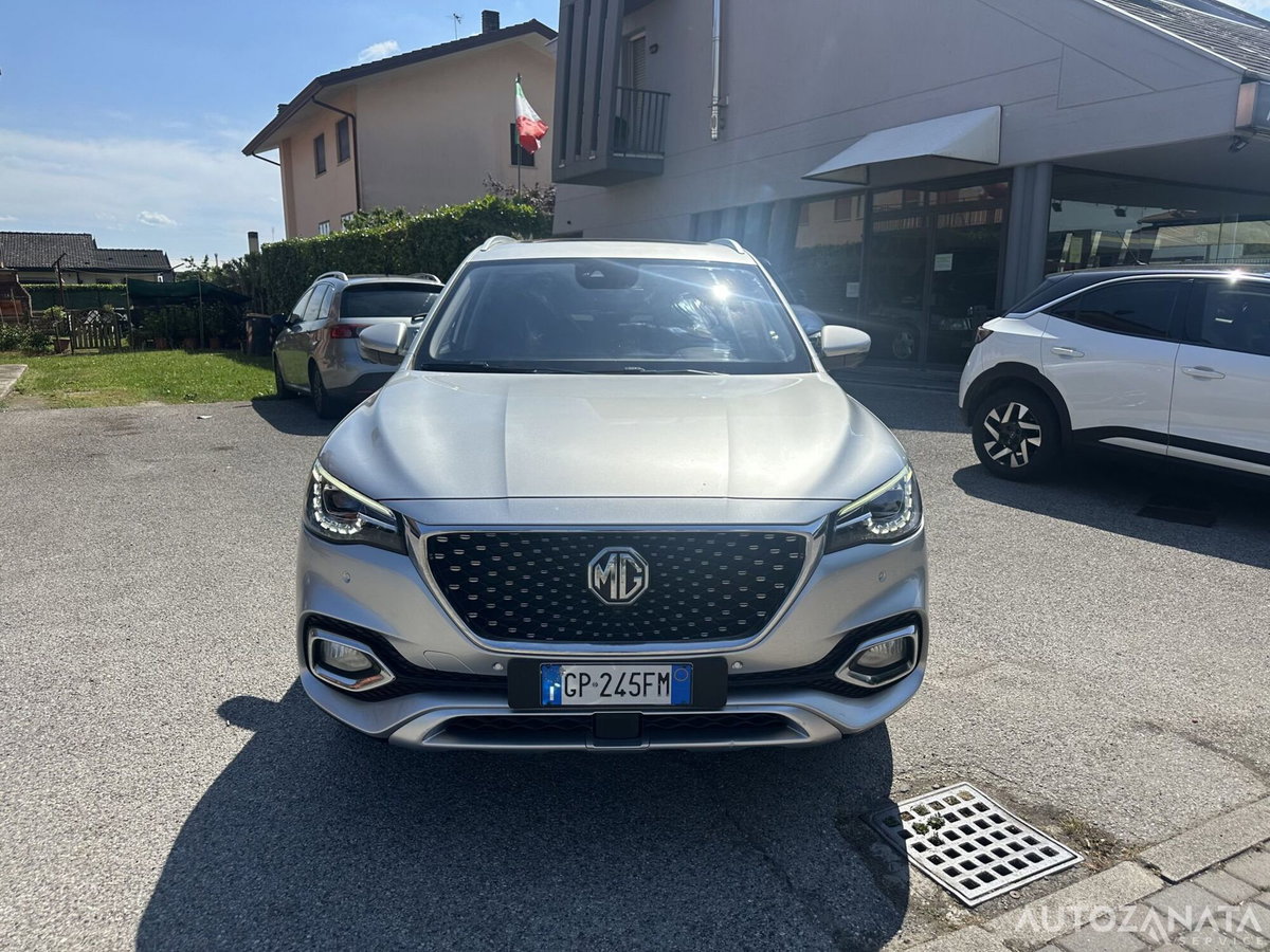 Mg EHS Plug-in Hybrid Exclusive (3)