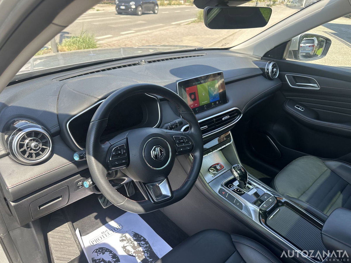 Mg EHS Plug-in Hybrid Exclusive (7)