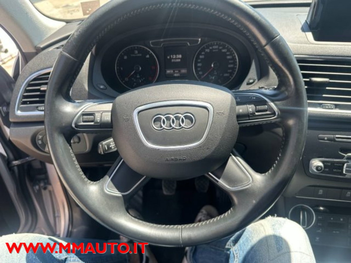 Audi Q3 2.0 TDI 150 CV quattro Business (14)