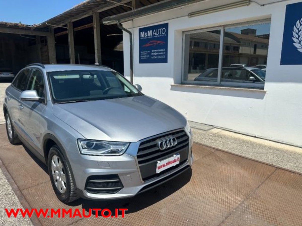 Audi Q3 2.0 TDI 150 CV quattro Business (2)