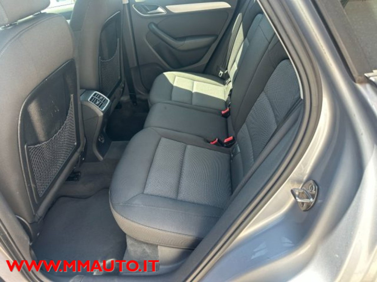 Audi Q3 2.0 TDI 150 CV quattro Business (8)